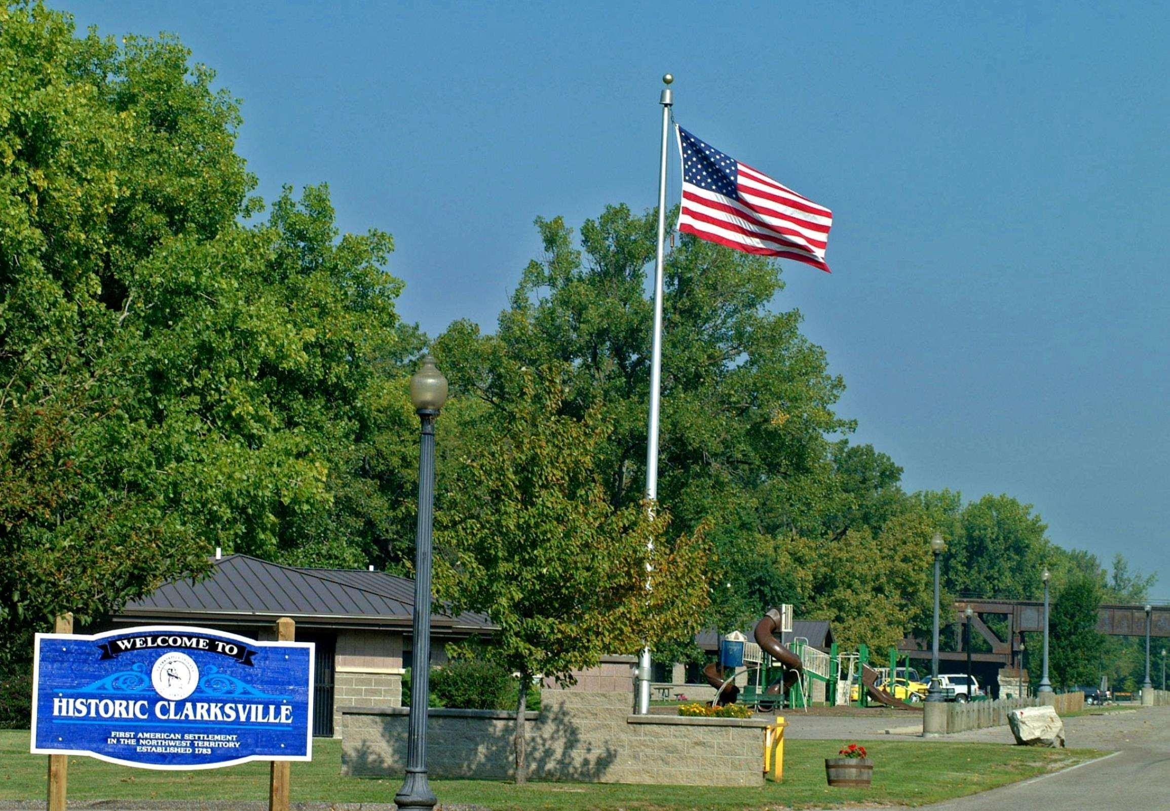 Hampton Inn Clarksville Exterior photo